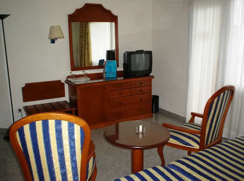 Riu Nautilus (Adults Only) Hotel Torremolinos Spanyolország